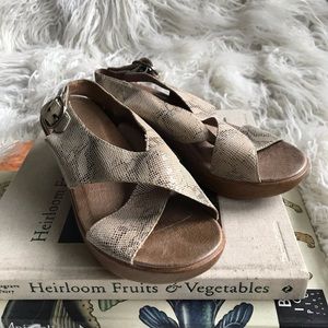 Dansko Jacinda Snake Leather Sandals‎